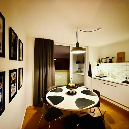 Stilvolles 007 Penthouse Naehe Duesseldorf Koeln *