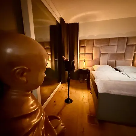 Stilvolles 007 Penthouse Naehe Duesseldorf Koeln *