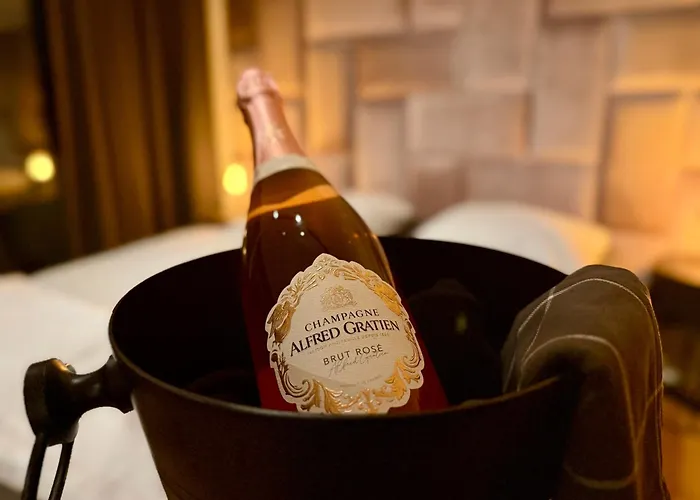 Stilvolles 007 Penthouse Naehe Duesseldorf Koeln Apartmán