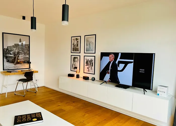 Stilvolles 007 Penthouse Naehe Duesseldorf Koeln Lejlighed