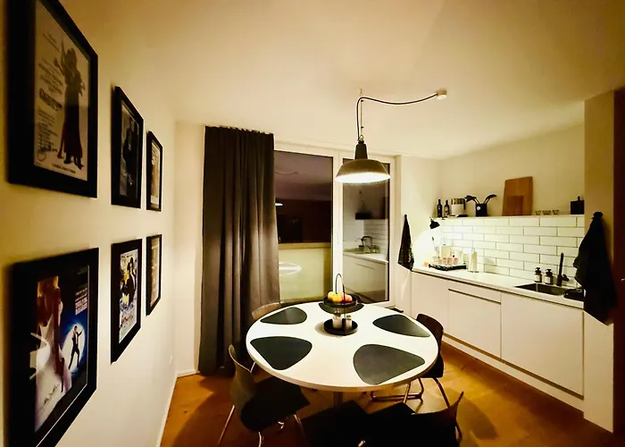 Stilvolles 007 Penthouse Naehe Duesseldorf Koeln *